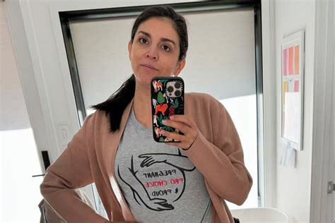 Cecily Strong is Pregnant, Expecting First Child With Fiancé Jack ...